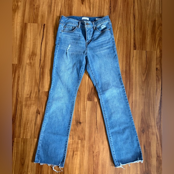 sofia by sofia vergara Denim - Sofia Jeans Women's Aura High Rise
Kick Bootcut Jeans